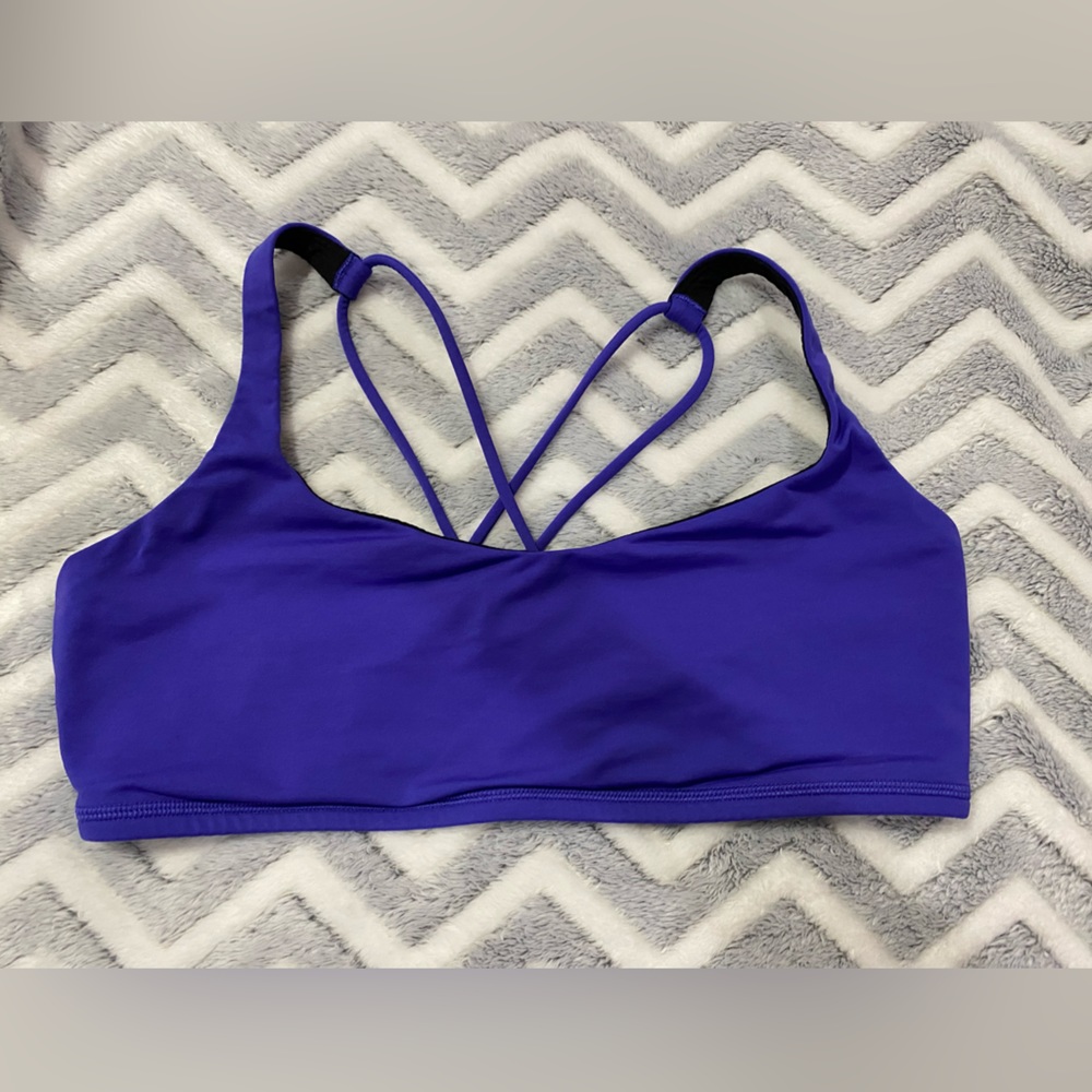Lululemon purple bra. No tag.